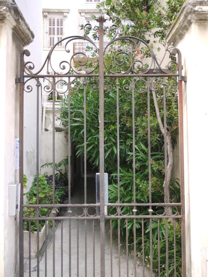 Barla 3 - A Spacious One Bedroom Apartment Near Place Garibaldi Nice Luaran gambar